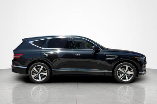 Silver 2022 Genesis GV80 2.5T