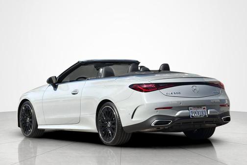 Graphite Gray Metallic 2026 Mercedes-Benz CLE 300 Base 4MATIC