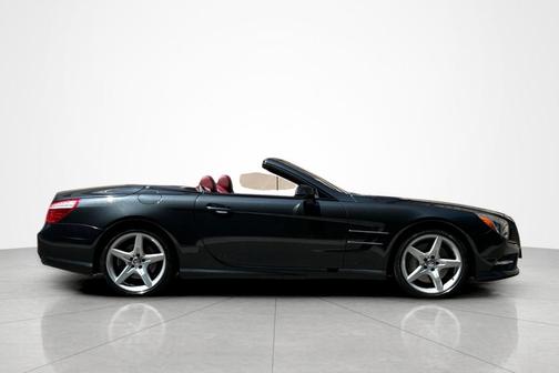 Gray 2015 Mercedes-Benz SL-Class SL 550