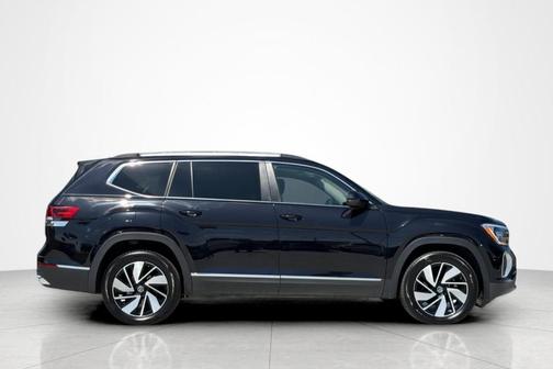 Deep Black Pearl Effect 2025 Volkswagen Atlas 2.0T SEL