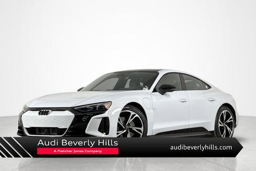 Suzuka Gray Metallic 2023 Audi e-tron GT Premium Plus