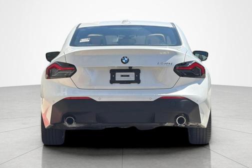 Mineral White Metallic 2024 BMW 230 i