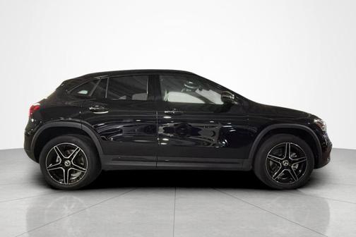 Midnight Black 2026 Mercedes-Benz GLA 250 Base