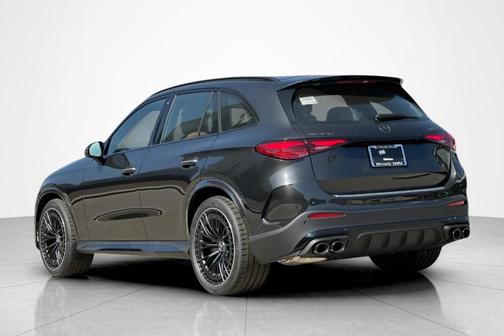 Graphite Gray Metallic 2026 Mercedes-Benz AMG GLC 43 Base