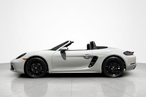 Chalk 2025 Porsche 718 Boxster