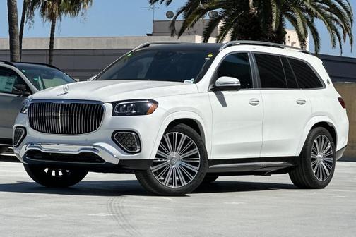 Moonlight White 2026 Mercedes-Benz Maybach GLS 600 4MATIC