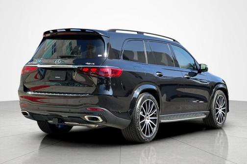 Obsidian Black Metallic 2024 Mercedes-Benz GLS 580 Base 4MATIC
