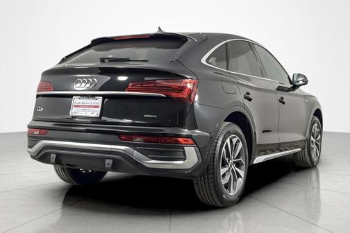 Mythos Black Metallic 2023 Audi Q5 45 S line Premium Plus