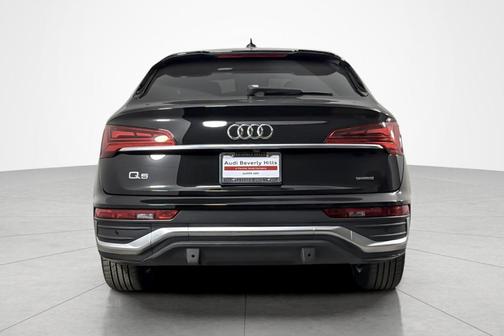 Mythos Black Metallic 2023 Audi Q5 45 S line Premium Plus