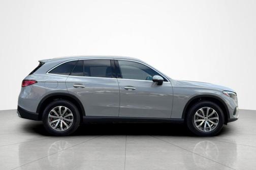 Alpine Green 2026 Mercedes-Benz GLC 300 Base