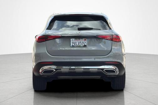 Alpine Green 2026 Mercedes-Benz GLC 300 Base