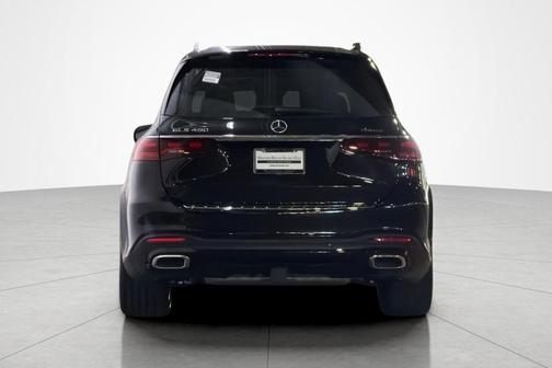 Obsidian Black Metallic 2026 Mercedes-Benz GLS 450 4MATIC