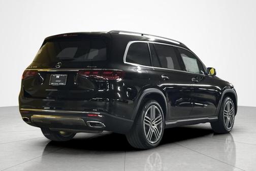 Black 2026 Mercedes-Benz GLS 450 4MATIC