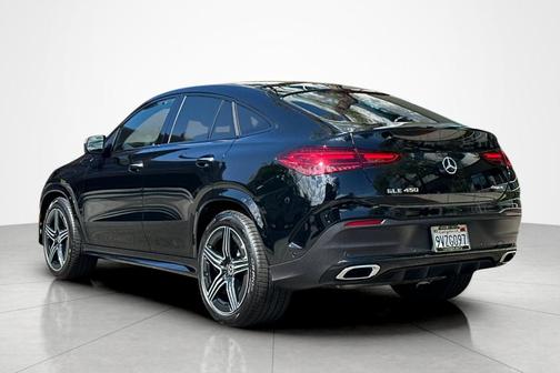 Black 2026 Mercedes-Benz GLE 450 4MATIC