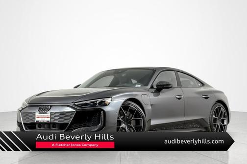 Daytona Gray Pearl Effect 2025 Audi RS e-tron GT performance