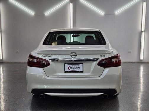 2017 Nissan Altima 2.5 SR