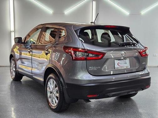 2022 Nissan Rogue Sport S