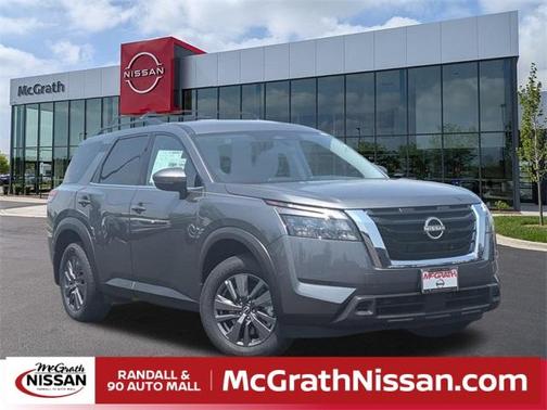 2025 Nissan Pathfinder SV