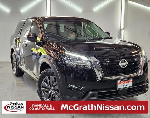 2023 Nissan Pathfinder S