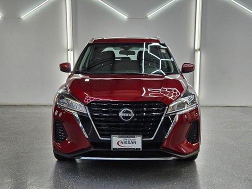 2022 Nissan Kicks SV