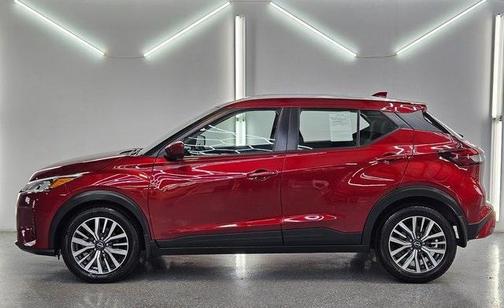 2022 Nissan Kicks SV