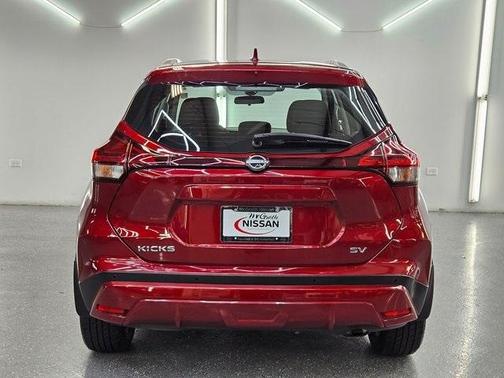 2022 Nissan Kicks SV