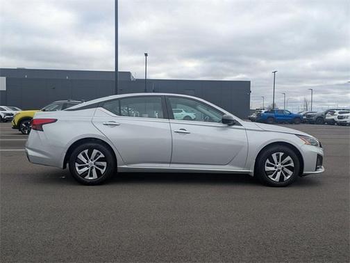 2024 Nissan Altima 2.5 S