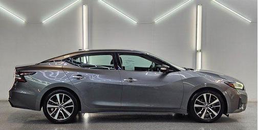 2023 Nissan Maxima SV