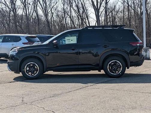 2025 Nissan Pathfinder Rock Creek