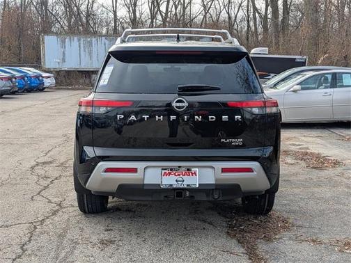 2025 Nissan Pathfinder Platinum