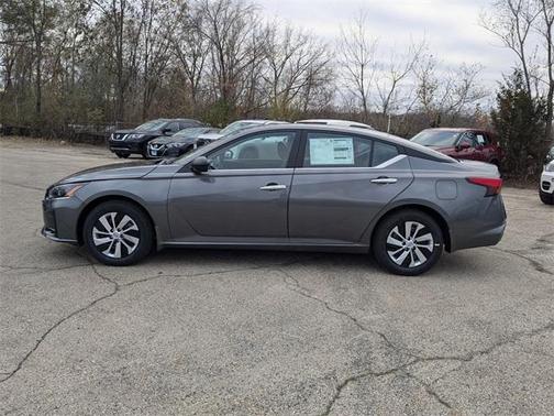 2025 Nissan Altima S