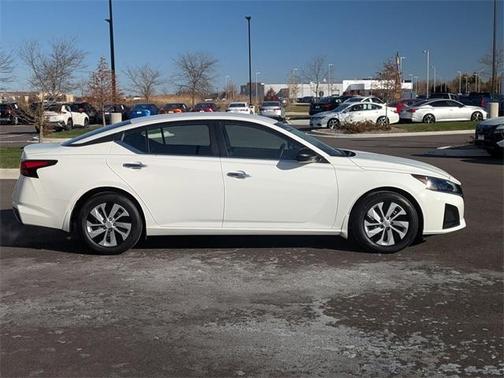 2024 Nissan Altima 2.5 S