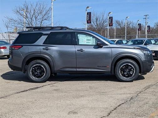 2025 Nissan Pathfinder Rock Creek