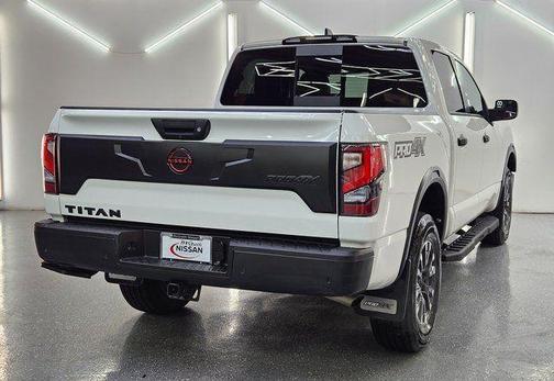 2024 Nissan Titan PRO-4X