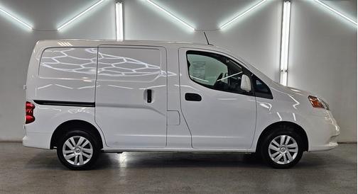2021 Nissan NV200 SV