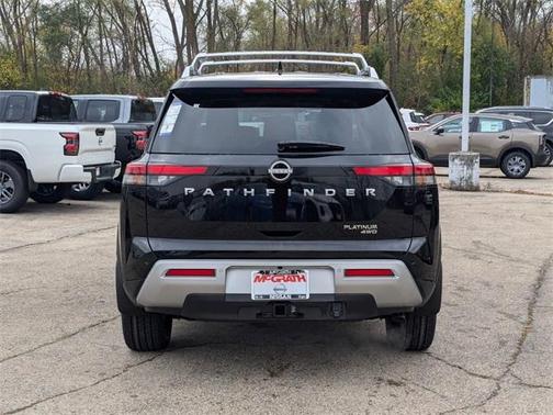 2025 Nissan Pathfinder Platinum