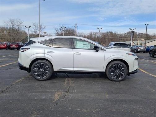 2025 Nissan Murano Platinum