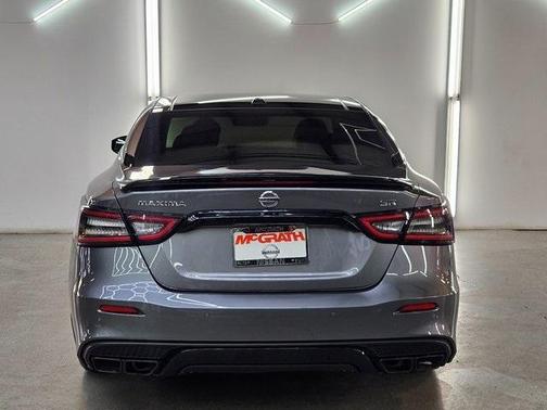 2021 Nissan Maxima SR