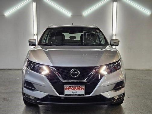 2022 Nissan Rogue Sport SV