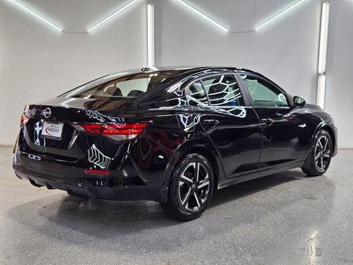 Black 2025 Nissan Sentra SV