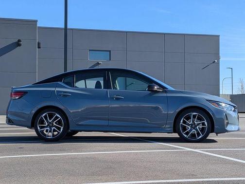 2025 Nissan Sentra SR