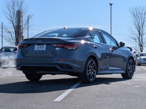 2025 Nissan Sentra SR