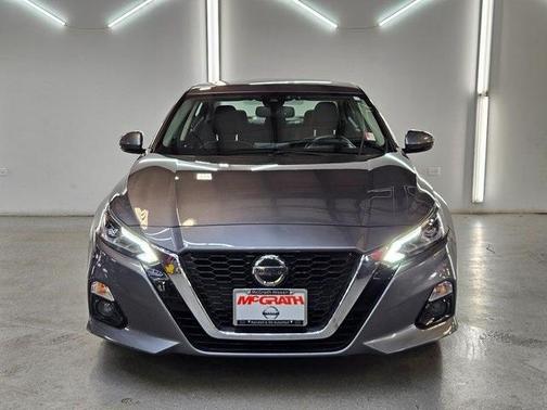 2020 Nissan Altima 2.5 SV