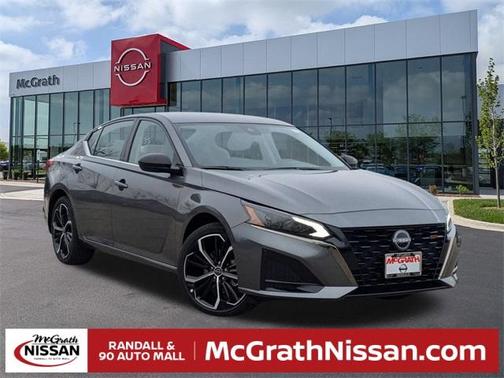 2025 Nissan Altima SR