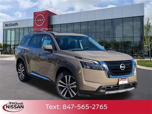 2025 Nissan Pathfinder Platinum