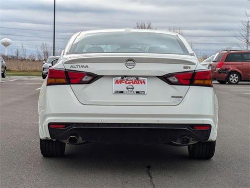 2024 Nissan Altima 2.0 SR
