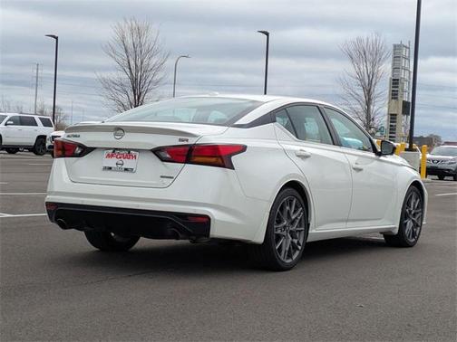 2024 Nissan Altima 2.0 SR
