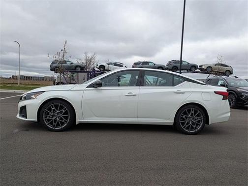 2024 Nissan Altima 2.0 SR