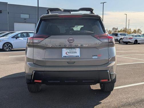 2026 Nissan Rogue Rock Creek
