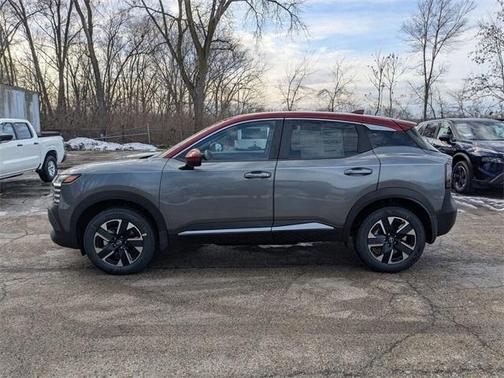 2025 Nissan Kicks SV